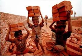 ನಾವೂ ಕಣ್ಣು ಮುಚ್ಚಿಕೊಂಡು ಹಾಲು ಕುಡಿಯುತ್ತಿದ್ದೇವೆಯೇ ?