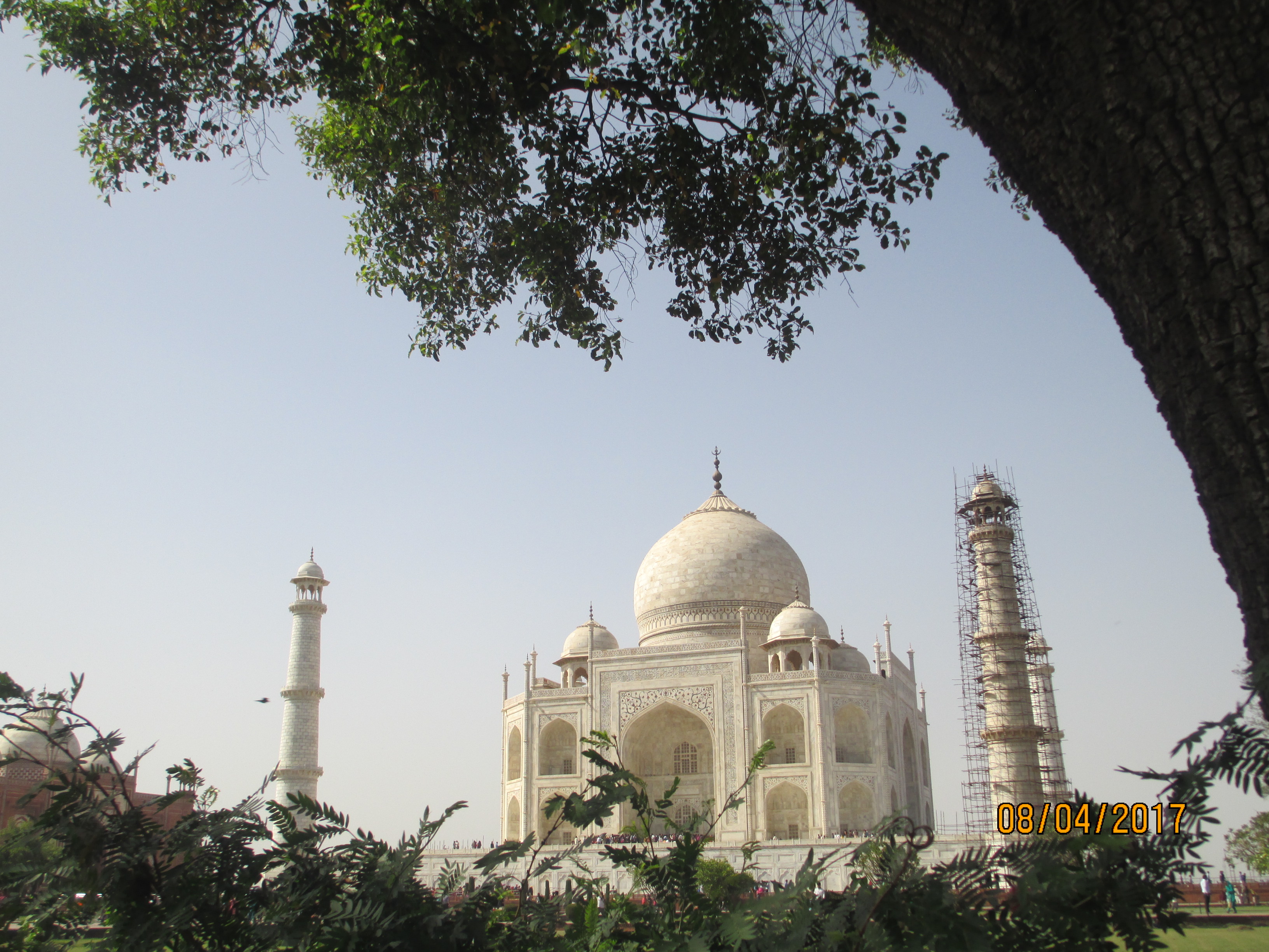ಆಗ್ರಾ: ಪೇಟಾದ ಊರಲ್ಲಿ ಟೋಪಿ ಗ್ಯಾರಂಟಿ!