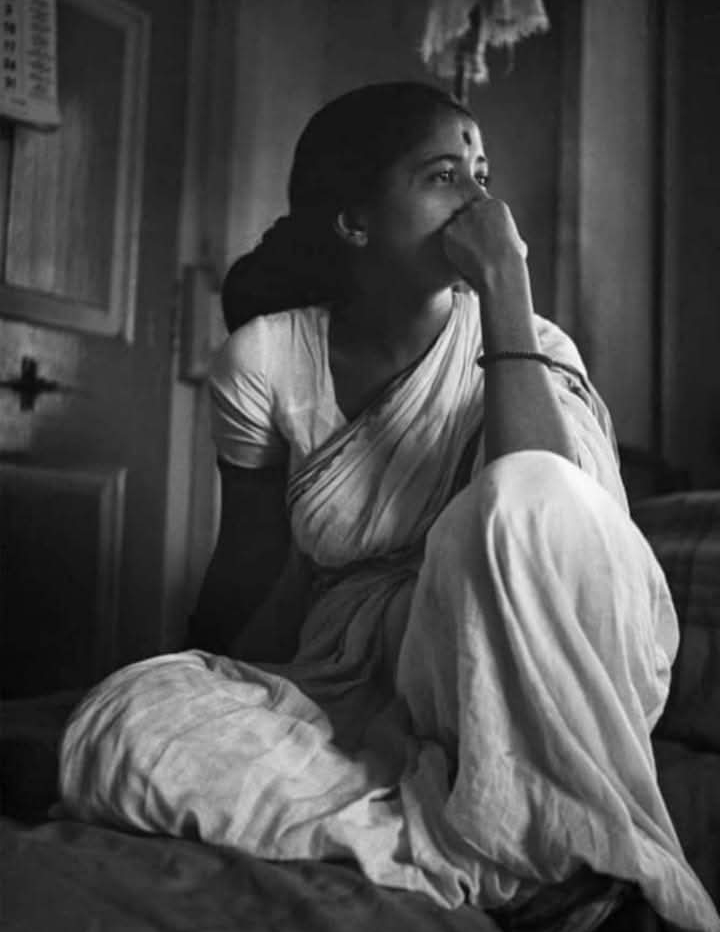 ರೋದನೆಯ ನಡುವೆ