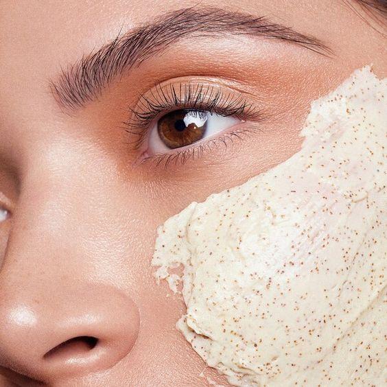 ಕಲೆಗಳ ನಿವಾರಣೆಗೆ ಮನೆಯಲ್ಲೇ ತಯಾರಿಸಿ ಫೇಸ್ ಪ್ಯಾಕ್ !