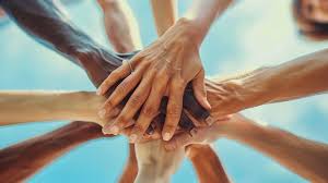 ನಾವು ಮನುಜರು